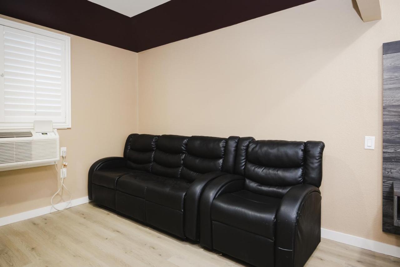 Sapphire Inn & Suites Channelview Kültér fotó